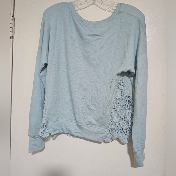 NWT American Rag cie Light Blue Sweatshirt with Lace Detail, Size L - Picture 3 of 4